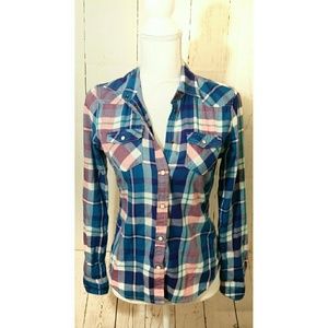 AMERICAN EAGLE plaid flannel button down S…
